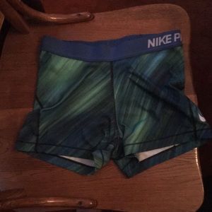 Nike pros SOLD